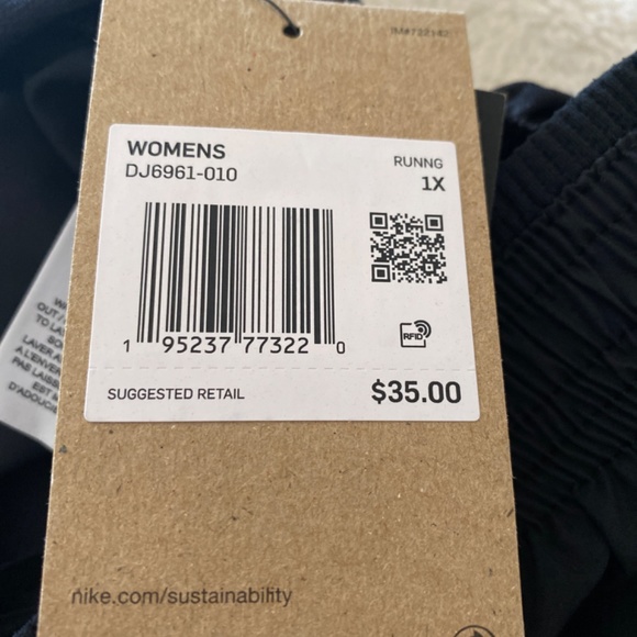 Nike’s plus size running shorts - Picture 10 of 13